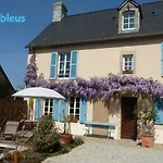 فندق مبيت وإفطار Les Volets Bleus 3*