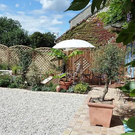 Bed & Breakfast Les Volets Bleus 3*