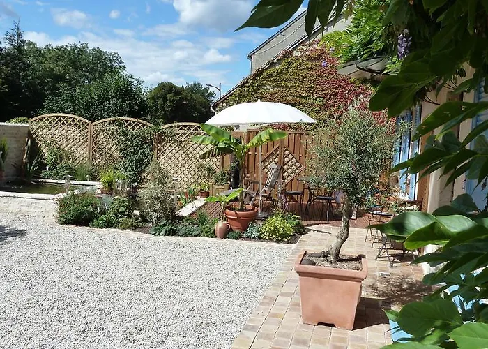 Bed & Breakfast Les Volets Bleus 3*